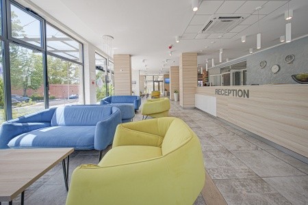 Bulharsko Prímorsko Cinema 4 dňový pobyt Polpenzia Letecky Letisko: Praha August 2026 (10/08/26-13/08/26)