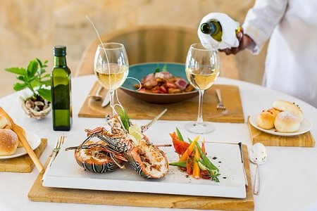 Gold Zanzibar Beach House - 11