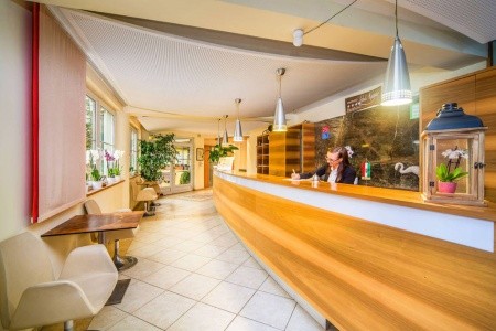 Maďarsko Južné Zadunajsko Wellness Hotel Kager 5 dňový pobyt Raňajky Vlastná March 2026 (13/03/26-17/03/26)