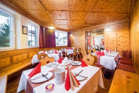 Maďarsko Južné Zadunajsko Wellness Hotel Kager 5 dňový pobyt Raňajky Vlastná March 2026 (13/03/26-17/03/26)