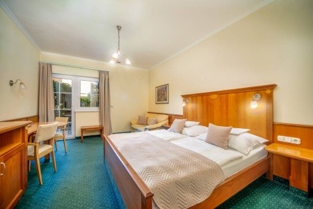 Maďarsko Južné Zadunajsko Wellness Hotel Kager 5 dňový pobyt Raňajky Vlastná March 2026 (13/03/26-17/03/26)