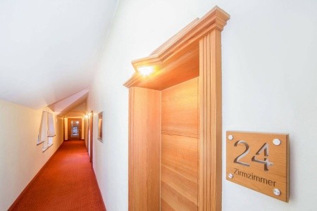 Maďarsko Južné Zadunajsko Wellness Hotel Kager 5 dňový pobyt Raňajky Vlastná March 2026 (13/03/26-17/03/26)