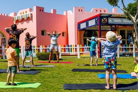 Egypt Hurghada Sunrise Royal Makadi Aqua Resort & Spa 4 dňový pobyt Ultra All inclusive Letecky Letisko: Praha February 2026 (20/02/26-23/02/26)