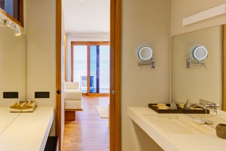 Cinnamon Velifushi Maldives - 31