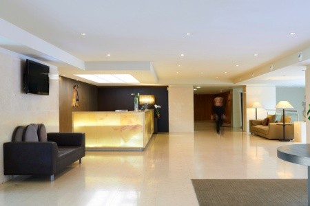 Madeira Funchal Melia Madeira Mare Resort & Spa 8 dňový pobyt Raňajky Letecky Letisko: Budapešť August 2026 (14/08/26-21/08/26)