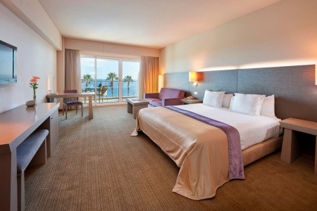 Madeira Funchal Melia Madeira Mare Resort & Spa 8 dňový pobyt Raňajky Letecky Letisko: Budapešť August 2026 (14/08/26-21/08/26)