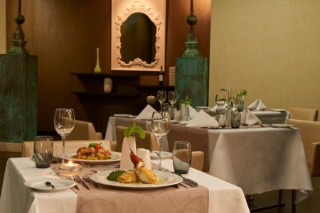 Madeira Funchal Melia Madeira Mare Resort & Spa 8 dňový pobyt Raňajky Letecky Letisko: Budapešť August 2026 (14/08/26-21/08/26)