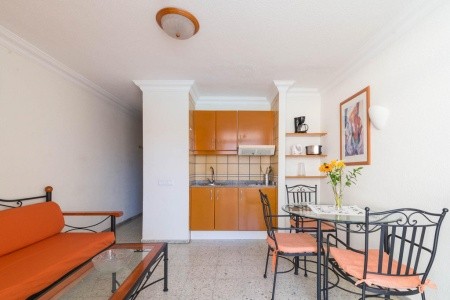 Kanárske ostrovy Gran Canaria Apartamentos Amazonas 8 dňový pobyt Bez stravy Letecky Letisko: Budapešť August 2026 (21/08/26-28/08/26)