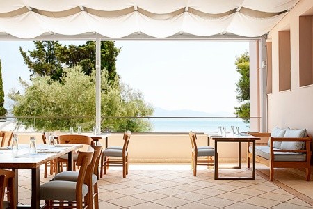 Grécko Lefkada Porto Galini Seaside Resort & Spa 15 dňový pobyt Raňajky Letecky Letisko: Praha August 2026 ( 1/08/26-15/08/26)