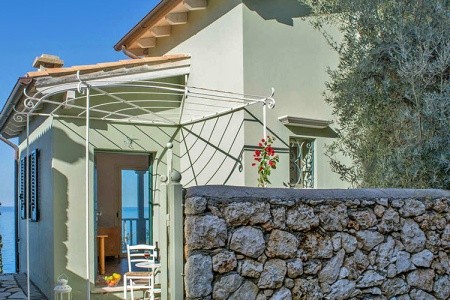 Grécko Lefkada Villa Isola Bella 12 dňový pobyt Bez stravy Letecky Letisko: Praha September 2026 ( 5/09/26-16/09/26)