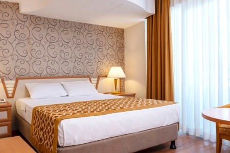 Turecko Kemer Pine House 5 dňový pobyt All Inclusive Letecky Letisko: Praha June 2026 ( 9/06/26-13/06/26)