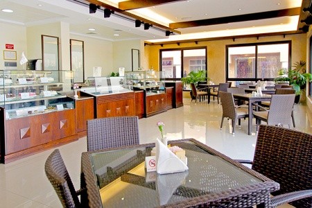 Spojené arabské emiráty Sharjah Lou Lou ’ A Beach Resort 10 dňový pobyt Plná penzia Letecky Letisko: Praha February 2026 ( 3/02/26-12/02/26)