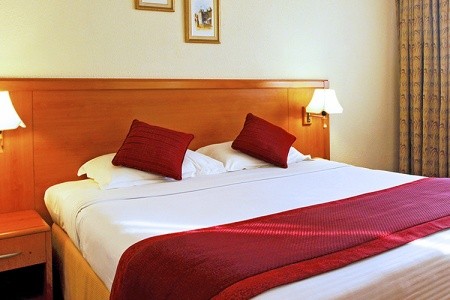 Spojené arabské emiráty Sharjah Lou Lou ’ A Beach Resort 10 dňový pobyt Plná penzia Letecky Letisko: Praha February 2026 ( 3/02/26-12/02/26)