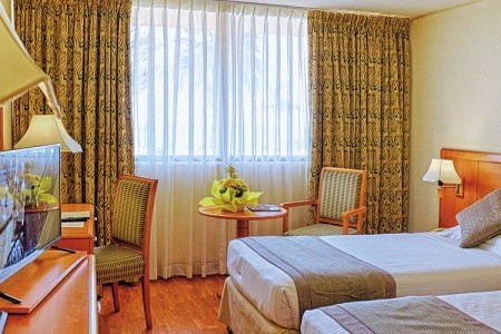 Spojené arabské emiráty Sharjah Lou Lou ’ A Beach Resort 10 dňový pobyt Plná penzia Letecky Letisko: Praha February 2026 ( 3/02/26-12/02/26)