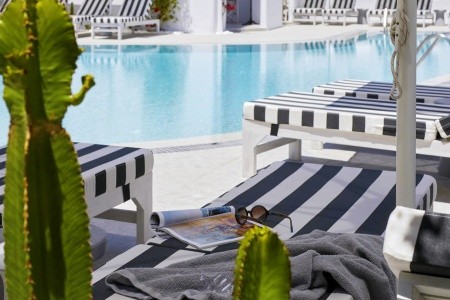 Grécko Santorini Kouros Village 5 dňový pobyt Raňajky Letecky Letisko: Praha September 2026 (18/09/26-22/09/26)