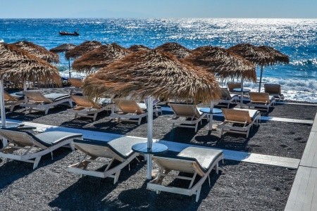 Grécko Santorini Rose Bay 4 dňový pobyt Polpenzia Letecky Letisko: Praha July 2026 (28/07/26-31/07/26)