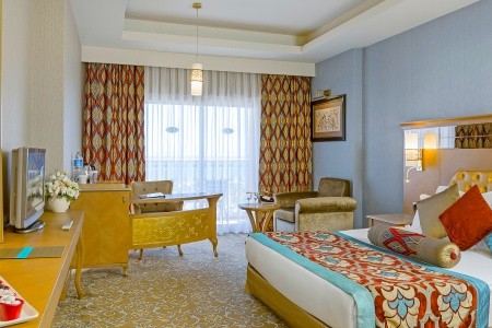 Turecko Antalya Royal Holiday Palace 9 dňový pobyt Ultra All inclusive Letecky Letisko: Praha July 2026 ( 4/07/26-12/07/26)