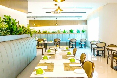 Spojené arabské emiráty Dubaj Elite Byblos 12 dňový pobyt Polpenzia Letecky Letisko: Praha January 2026 (13/01/26-24/01/26)