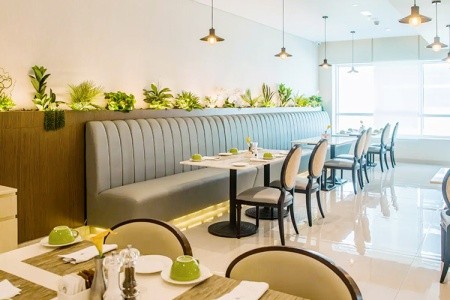 Spojené arabské emiráty Dubaj Elite Byblos 12 dňový pobyt Polpenzia Letecky Letisko: Praha January 2026 (13/01/26-24/01/26)