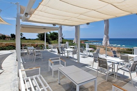 Grécko Kefalónia Remetzo Village 5 dňový pobyt Polpenzia Letecky Letisko: Praha July 2026 ( 1/07/26- 5/07/26)