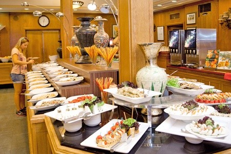 Turecko Kemer Club Boran Mare Beach 9 dňový pobyt All Inclusive Letecky Letisko: Praha June 2026 (12/06/26-20/06/26)