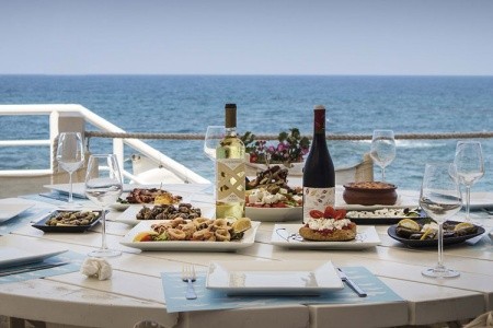 Grécko Kréta Glaros Beach 11 dňový pobyt Polpenzia Letecky Letisko: Praha July 2026 (23/07/26- 2/08/26)