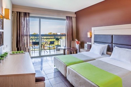 Kipriotis Hippocrates - 18