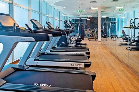 Spojené arabské emiráty Dubaj Park Regis Business Bay 15 dňový pobyt Plná penzia Letecky Letisko: Praha March 2026 (10/03/26-24/03/26)