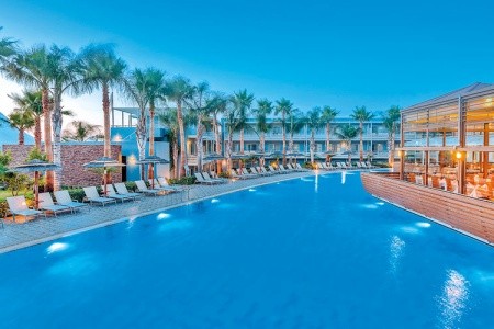 Blue Lagoon Resort - 3