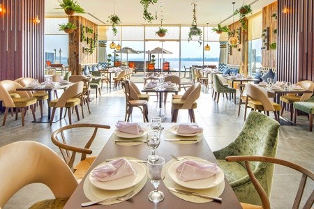 Spojené arabské emiráty Dubaj Royal Central The Palm 8 dňový pobyt Plná penzia Letecky Letisko: Praha January 2026 (20/01/26-27/01/26)