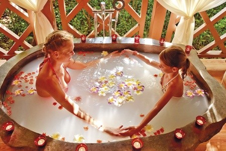 Maldivy  Dreamland The Unique Sea & Lake Resort / Spa (Hirundhoo) 14 dňový pobyt Polpenzia Letecky Letisko: Praha February 2026 (24/02/26- 9/03/26)