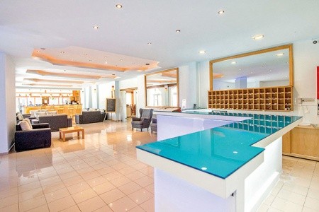 Grécko Korfu Silver Beach 9 dňový pobyt Polpenzia Letecky Letisko: Brno August 2026 (27/08/26- 4/09/26)