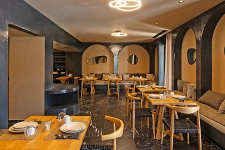 Santo Mangata Boutique - 11