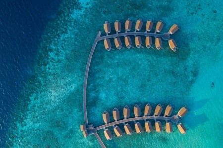 Maldivy Severný Atol Male Centara Ras Fushi Resort A Spa 15 dňový pobyt Raňajky Letecky Letisko: Praha May 2026 (28/05/26-11/06/26)