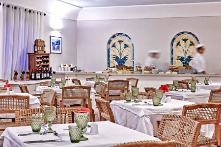 Grécko Santorini Santo Miramare 15 dňový pobyt Raňajky Letecky Letisko: Praha July 2026 (31/07/26-14/08/26)