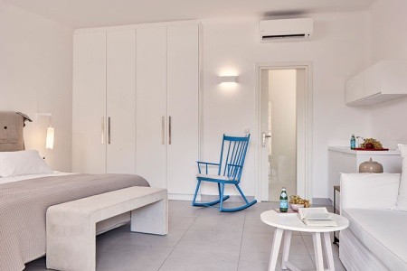 Grécko Santorini Santo Miramare 15 dňový pobyt Raňajky Letecky Letisko: Praha July 2026 (31/07/26-14/08/26)