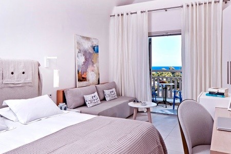 Grécko Santorini Santo Miramare 15 dňový pobyt Raňajky Letecky Letisko: Praha July 2026 (31/07/26-14/08/26)