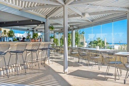 Grécko Santorini Majestic 8 dňový pobyt Raňajky Letecky Letisko: Praha September 2026 ( 8/09/26-15/09/26)