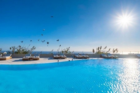 Grécko Santorini Majestic 8 dňový pobyt Raňajky Letecky Letisko: Praha September 2026 ( 8/09/26-15/09/26)