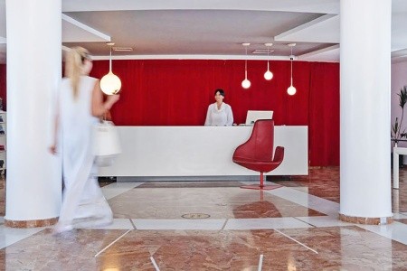 Grécko Santorini Majestic 8 dňový pobyt Raňajky Letecky Letisko: Praha September 2026 ( 8/09/26-15/09/26)