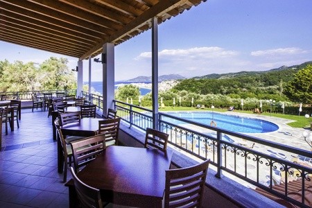 Grécko Samos Arion 15 dňový pobyt Polpenzia Letecky Letisko: Praha June 2026 ( 9/06/26-23/06/26)