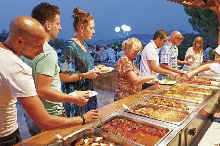 Grécko Samos Arion 15 dňový pobyt Polpenzia Letecky Letisko: Praha June 2026 ( 9/06/26-23/06/26)