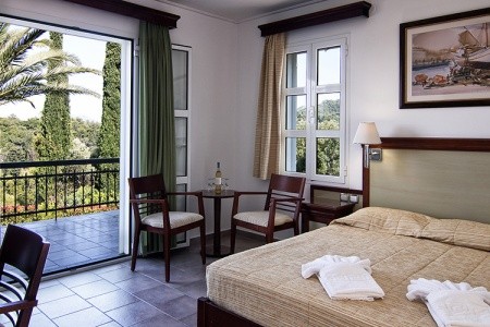 Grécko Samos Arion 15 dňový pobyt Polpenzia Letecky Letisko: Praha June 2026 ( 9/06/26-23/06/26)