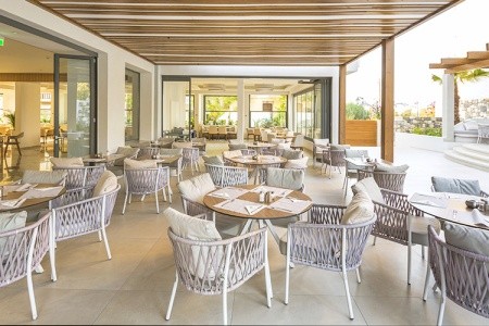 Grécko Samos Samian Mare Suites & Spa 8 dňový pobyt All Inclusive Letecky Letisko: Praha June 2026 (30/06/26- 7/07/26)