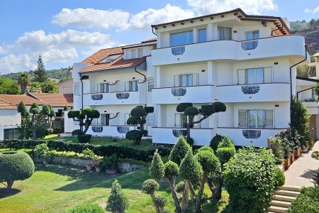 Taliansko Kalábria Residence Tirreno 7 dňový pobyt Polpenzia Letecky Letisko: Praha July 2026 ( 3/07/26- 9/07/26)