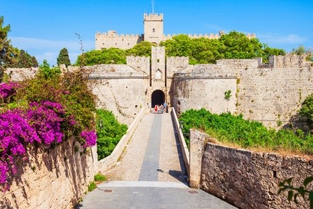 Angela Downtown - 16