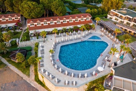 Flora Garden Beach - 4