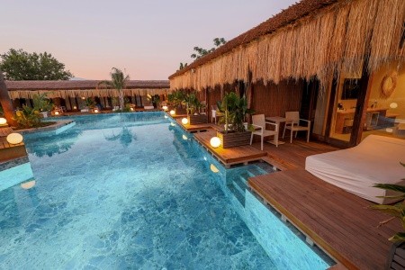 Flora Garden Beach - 18