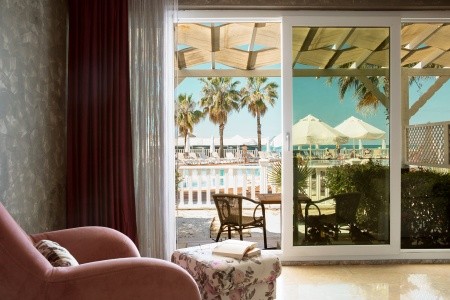 Flora Garden Beach - 45