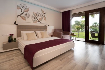 Flora Garden Beach - 64